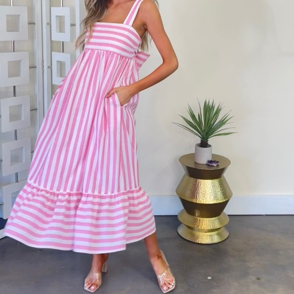 Entro pink & white striped bow back midi dress. 🩷 - Picture 4 of 10